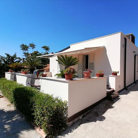 Casa Vacanze Villa Tropia Camastra 외부 사진