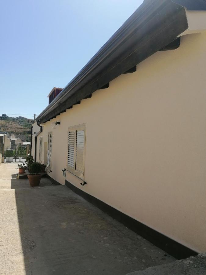 Casa Vacanze Villa Tropia Camastra 외부 사진